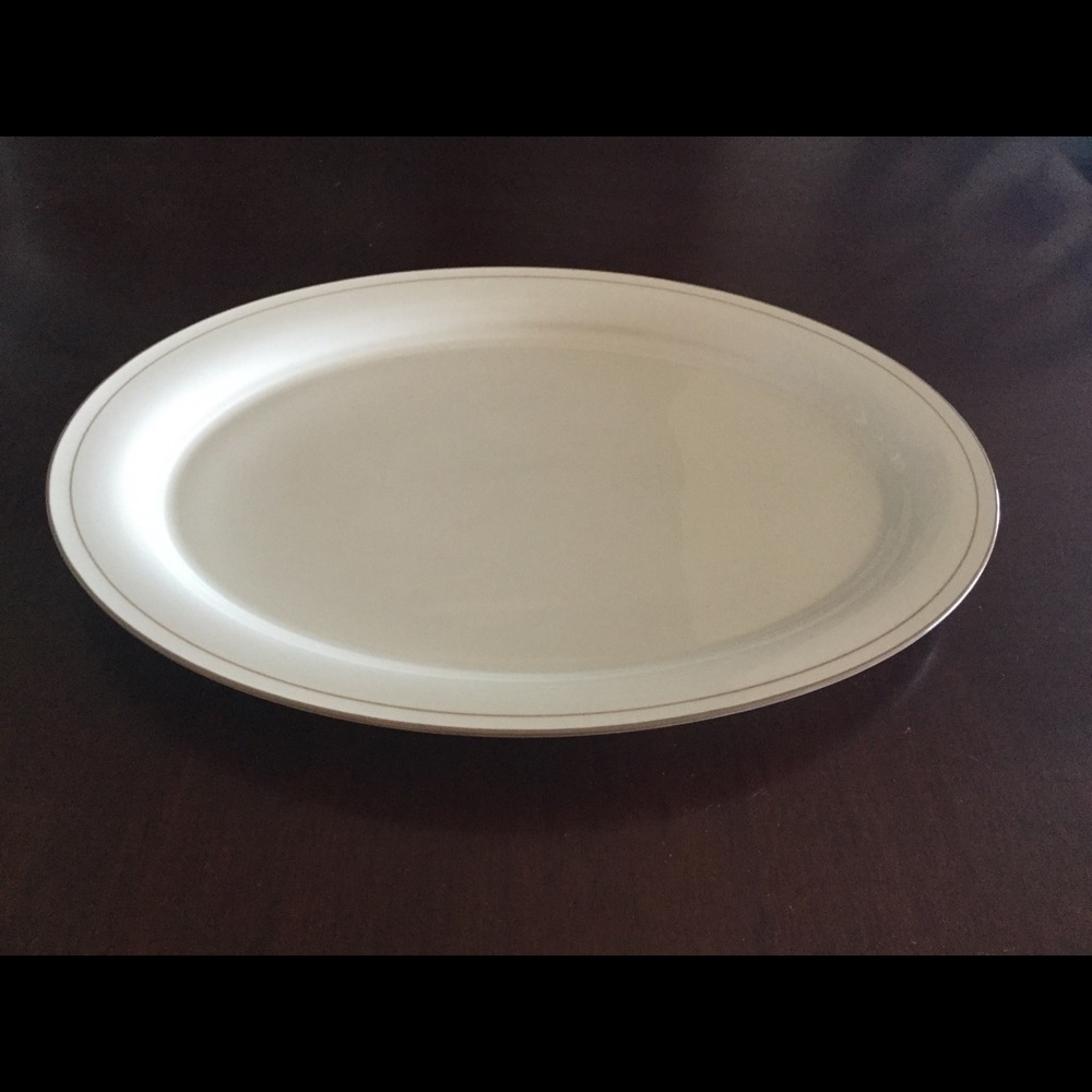 Lenox Chinastone Beige Pinstripe 14” Oval Platter